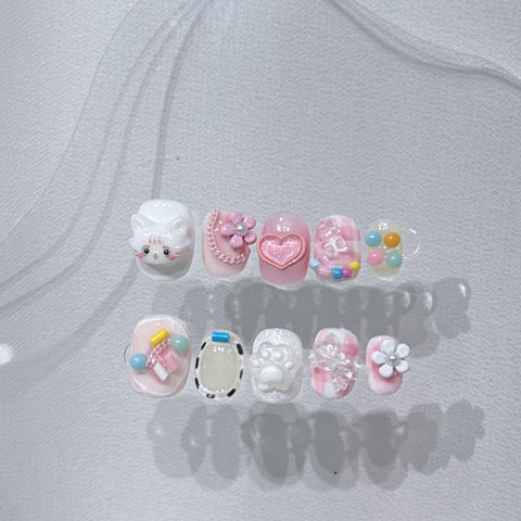 H014 Cute cat HANDMADE NAIL